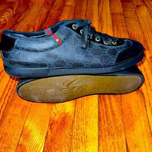 Men Gucci shoe used